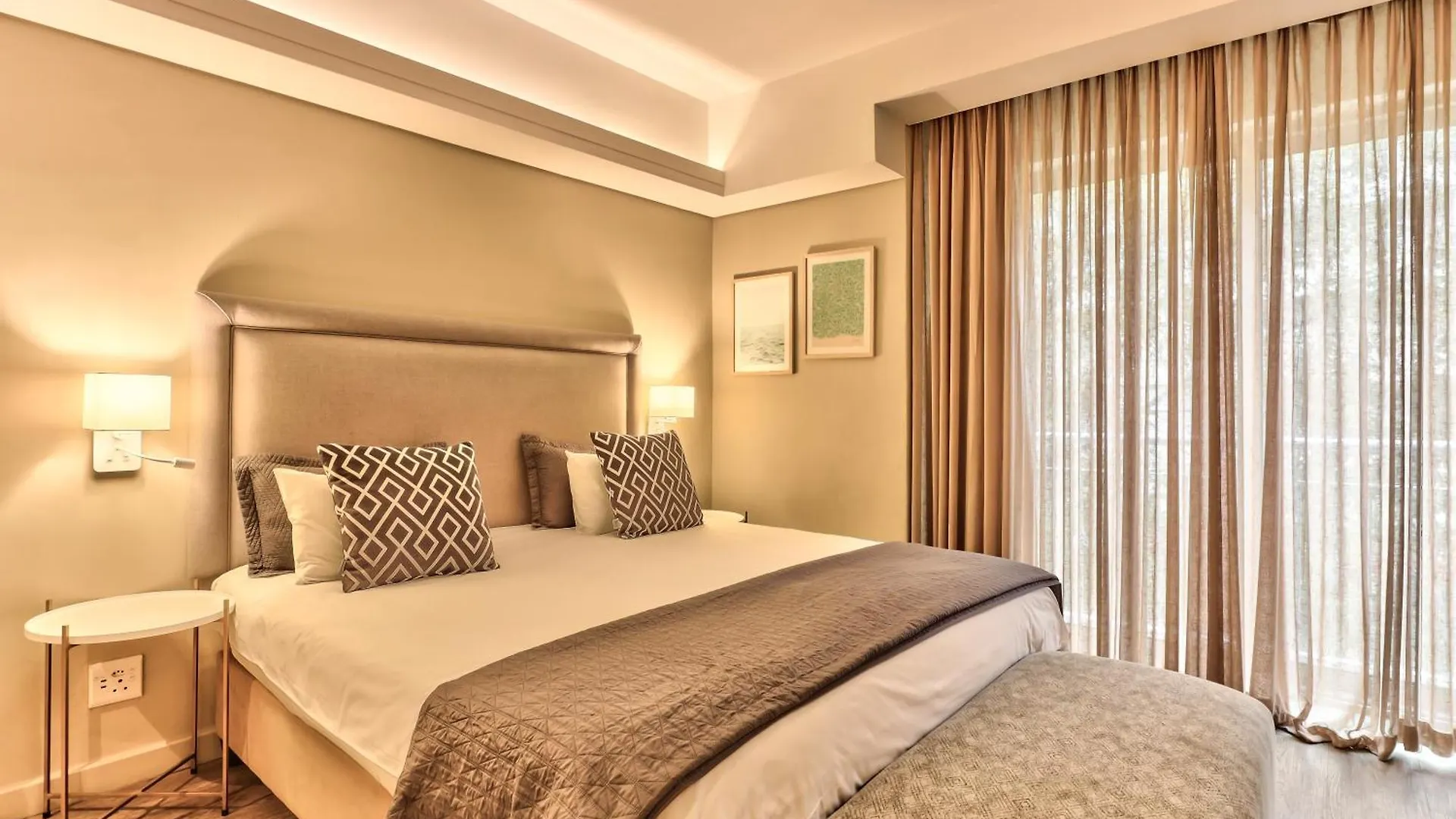 Wink Aparthotel Foreshore Cape Town