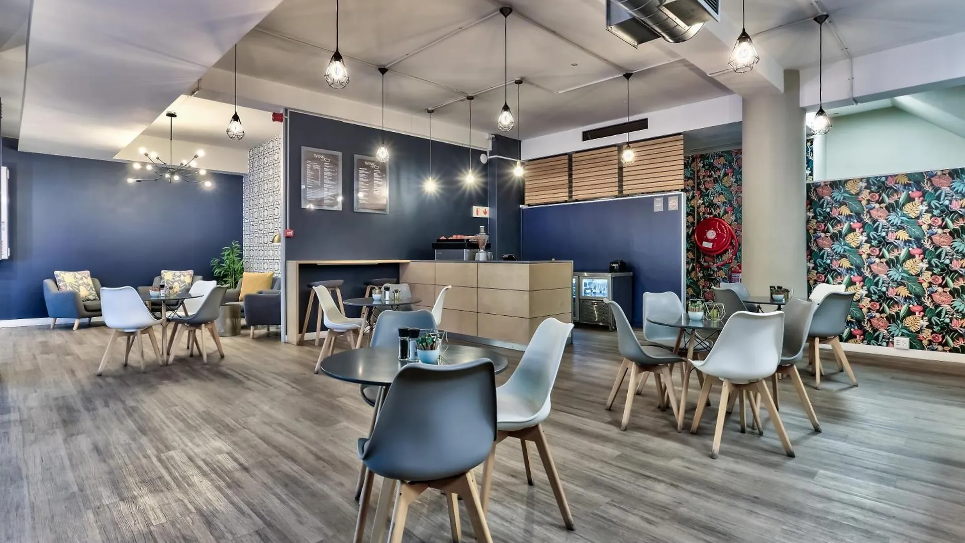 Wink Aparthotel Foreshore Le Cap Hotel